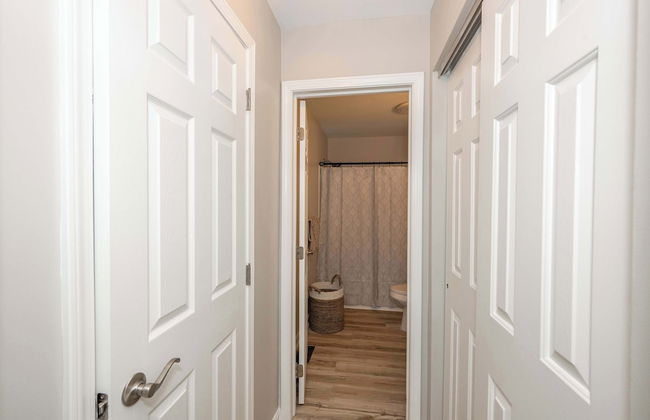 Poolside Paradise Near the Ark - Foto 31