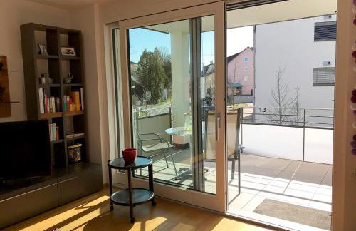 Ferienwohnung Central 1st floor - hochwertige Wohnung mit Balkon und Aufzug - Foto 4