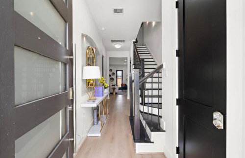 Med Center Retreat Near Downtown Games WiFi Desk - Foto 30