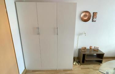 Apartment Klein - alles drin in 45qm, Platz für bis zu 4 Personen plus Hund, egal ob Familie, Kollegen oder Freunde - Foto 10