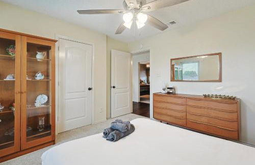 Vista Valley Vacay 5-BD w Pool & Cinema - Foto 28