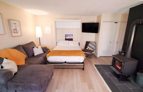 Burke Abode - Trailside Condo with King & Full Beds - Foto 5