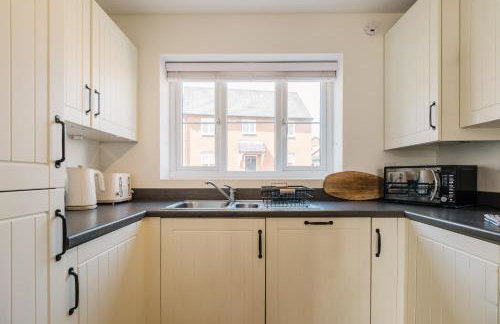 Beautiful 3 Bedroom Home Near Worcester - Photo 24