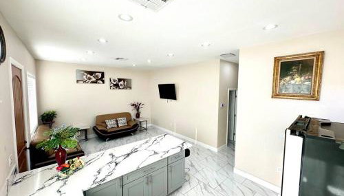 New Renovated House in Little Saigon - Foto 3