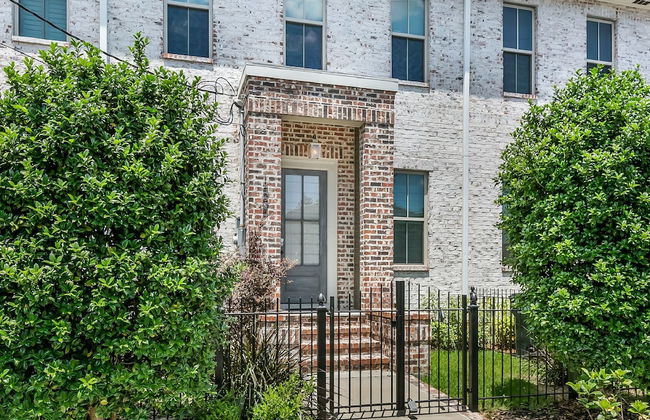 Residences Du Hosteeva - Photo 20