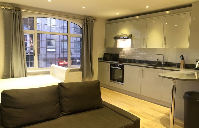 Stylish Maisonette and studio in Victoria - Foto 37