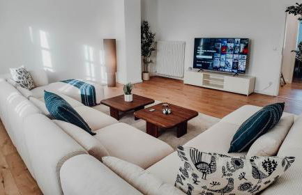 Premium 3BR Apartment, Stunning Views Overlooking the Central Station - Foto 7