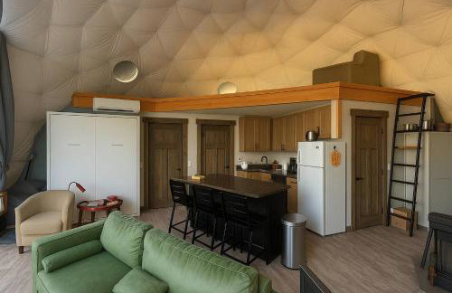 The Domestead- A private, off-grid glamping experience - Foto 6