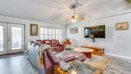 4 Mi to Beach Family-Friendly Home in Navarre - Foto 4