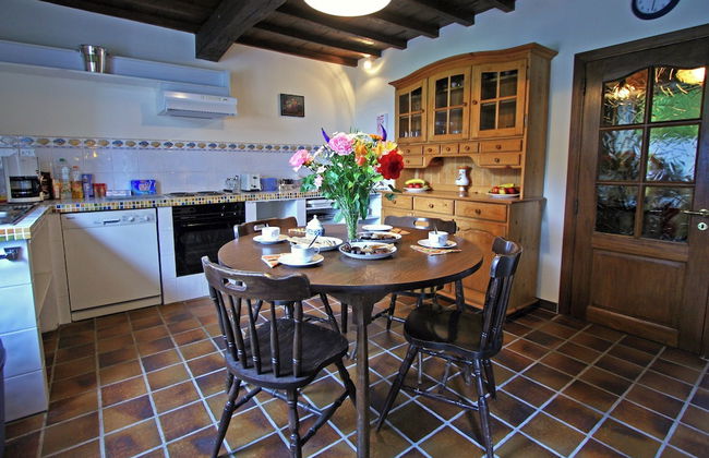 Winenne Home With Hot Tub - Foto 10