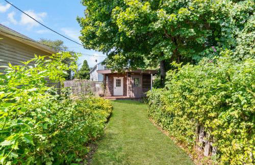 Entire Home in Narragansett - Photo 35