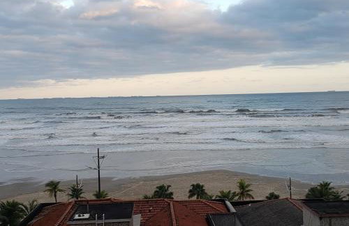 Apartamento beira-mar na praia da aviação - Foto 32