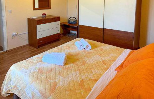 1 Bedroom Cozy Home In Knin - Foto 12