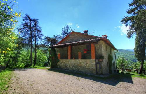Alluring Farmhouse in Ortignano With Swimming Pool - Foto 8