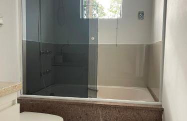 Casa com Piscina, Churrasqueira e Quartos amplos - Foto 59