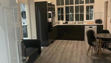 Stylish modern 2 bedroom flat 6B - Foto 5