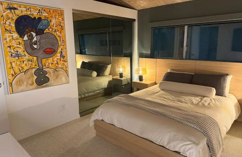 Hillside Luxury MidCentury Modern Spa Retreat View - Foto 31