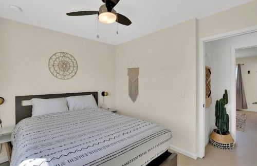 3Br 2Bth, 10 min to JTNP, EV Charger, Zen Garden - Foto 24