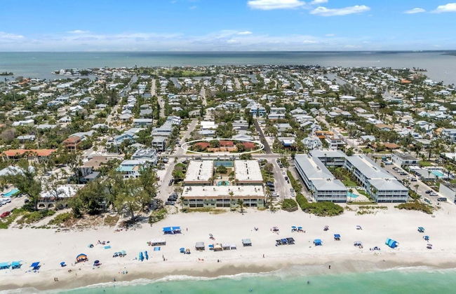 The S 2b 2 Bedroom Villa by RedAwning - Photo 23