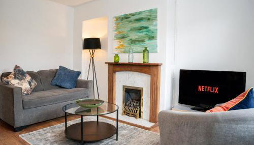 Imagination by Olauda SA - 3 bed House with Free Parking - Foto 1