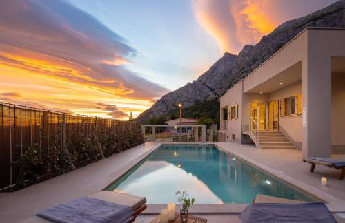 Summer House Lea - Villa with heated pool and sea view - Foto 48