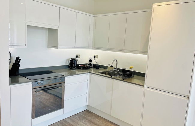 St Albans City Retreat - 2 Bed Apartment - Foto 8