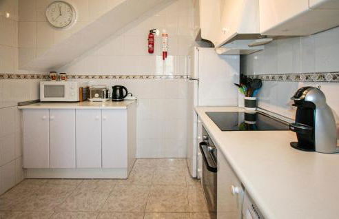 Stunning Apartment In Torrevieja - Foto 16