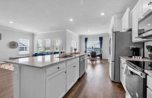 Charming 4BR Ranch-Style Home - Corner Lot home - Foto 10