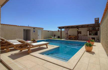 Charming villa Eleonora with pool near Pula - Foto 17