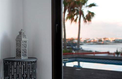 Villa Los Flamencos by Veaco- Beachfront & pool - Photo 5