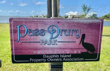 Spacious Audubon Home in Colony Cove w Water Views - Foto 43