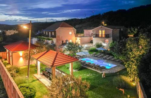 Villa Popovi a Dvori - Six Bedroom Villa with Pool - Foto 74