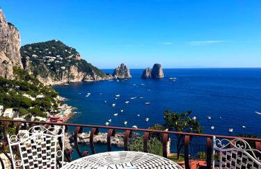 Casa vista Faraglioni Capri - Photo 1