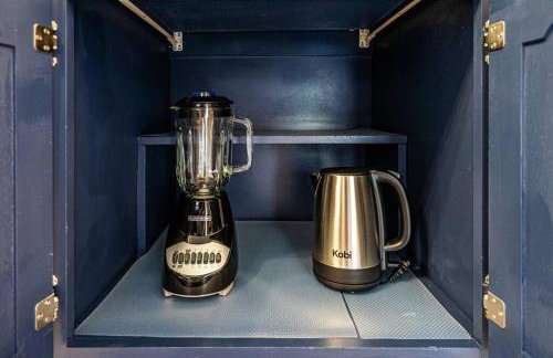 NEW Fully stocked luxury home close to I65 and I72 - Foto 30