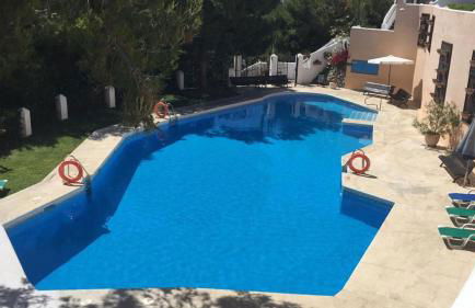 MARINA BEACH FRONT - Photo 40