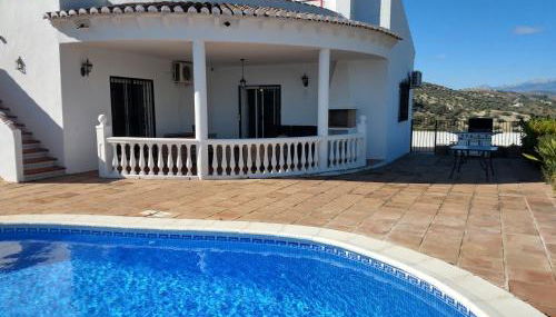 Casa VIVAndalusia Centrally located villa with private pool, breathtaking views by Rentasunnyplace - Foto 5