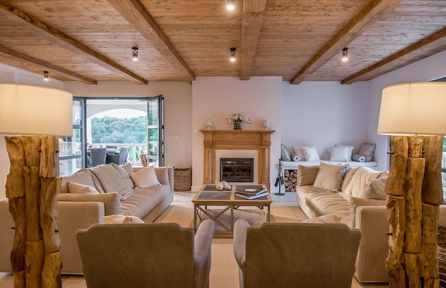 Beachfront Villa Feodora Grande - Foto 32