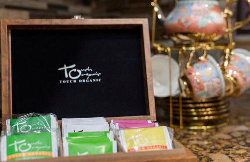 Chic 4BR Home Hot Tub Game Room - Foto 20