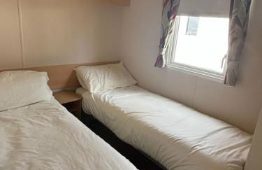 Beautiful , spacious two bedroom caravan home - Foto 11