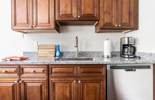 Spacious Kenmore Apartment- King Bed, Queen Bed, Fast Wifi - Foto 19