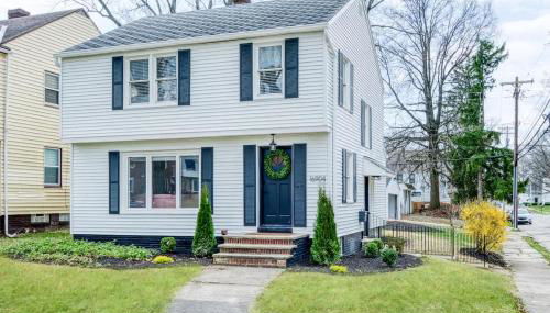 Stylish 3BR w Sunroom & Deck - Foto 4