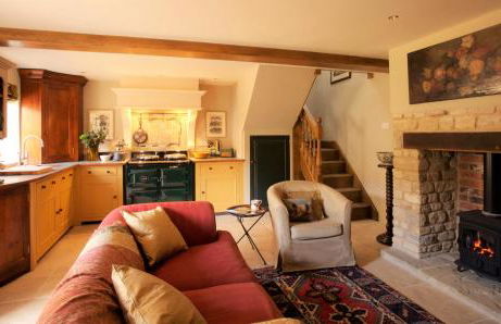 Oundle Bespoke Apartments - Photo 17