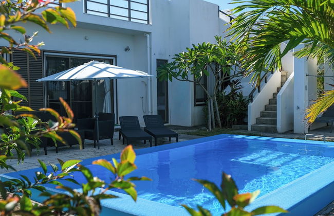 Blue Ocean Resort - Photo 1