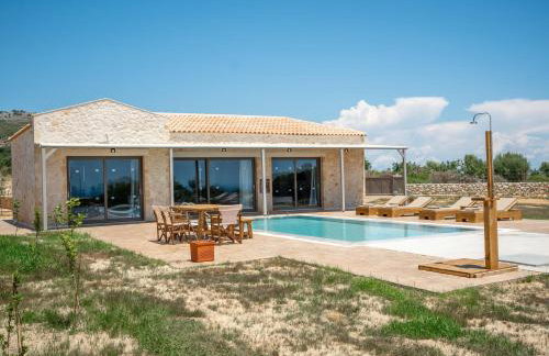 Pantheon Luxury Villas - Photo 1