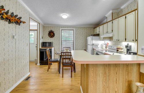 Crescent City Home with Charcoal Grill Near 3 Lakes - Foto 7