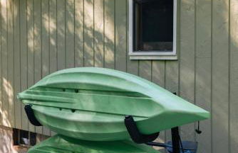 Family Retreat Sauna Hot Tub Games Peloton - Photo 25