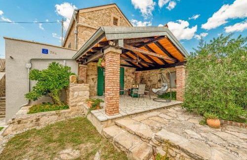 Adria Serenity Home with Hot Tub - Foto 16