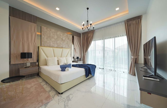 Southern Peak Pool Villa HuayYai Pattaya - Photo 69