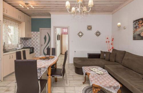 Mario's house - Photo 43