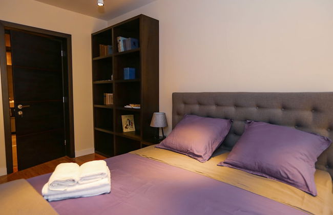 Hosthub 2 Bedroom near Dry Bridge SmartTV - Photo 4